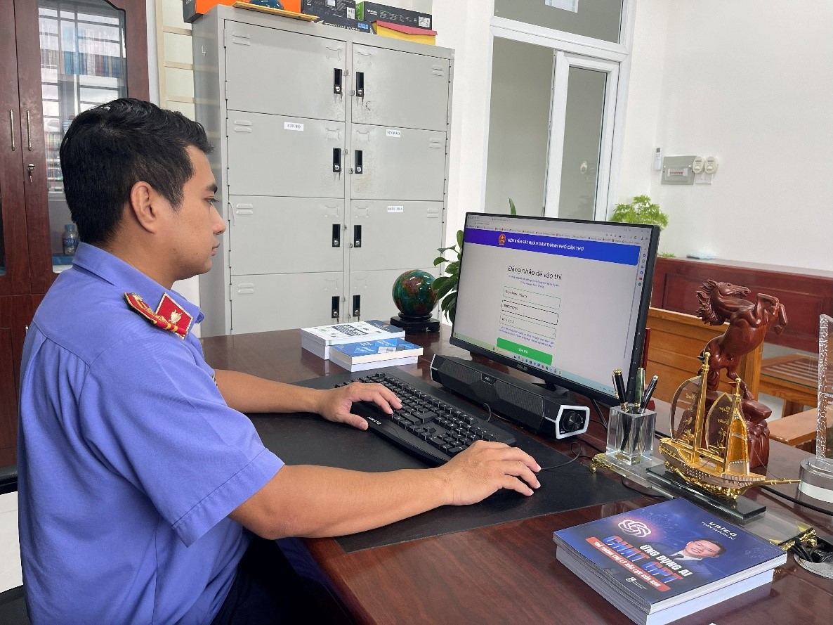 VKSND Khu vực 8 tích cực tham gia các cuộc thi hưởng ứng các hoạt động chào mừng ngày Pháp luật Việt Nam