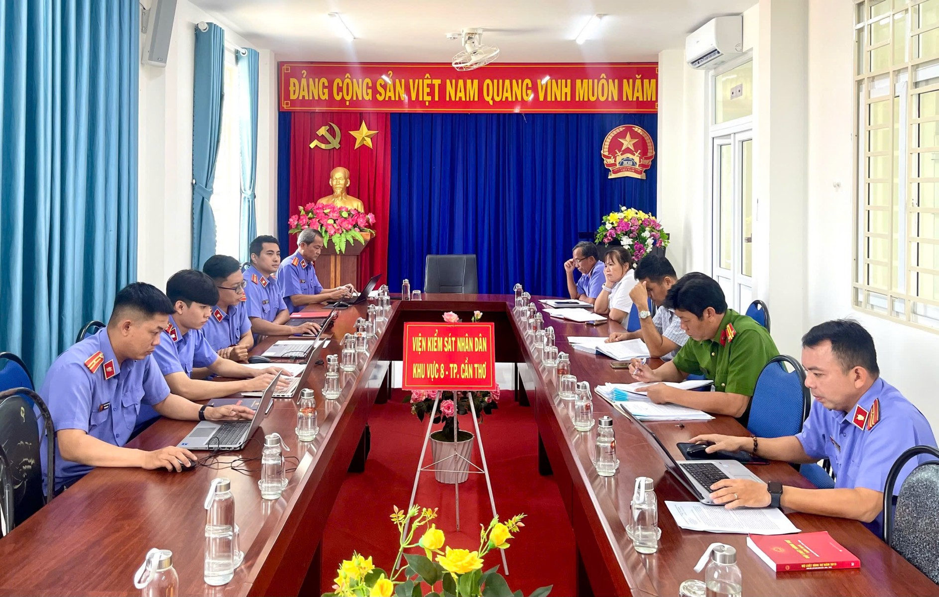 VKSND Khu vực 8 - Cần Thơ:  Tăng cường phối hợp liên ngành - Nâng cao chất lượng giải quyết các vụ án hình sự phức tạp và lựa chọn án điểm