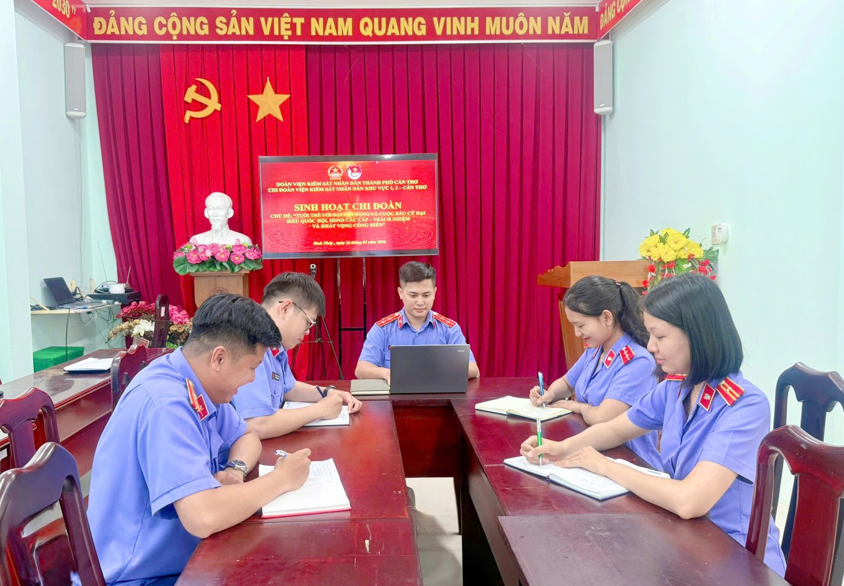 Chi đoàn Viện kiểm sát nhân dân khu vực 1, 2 – Cần Thơ: Tổ chức sinh hoạt Chi đoàn định kỳ tháng 01/2026
