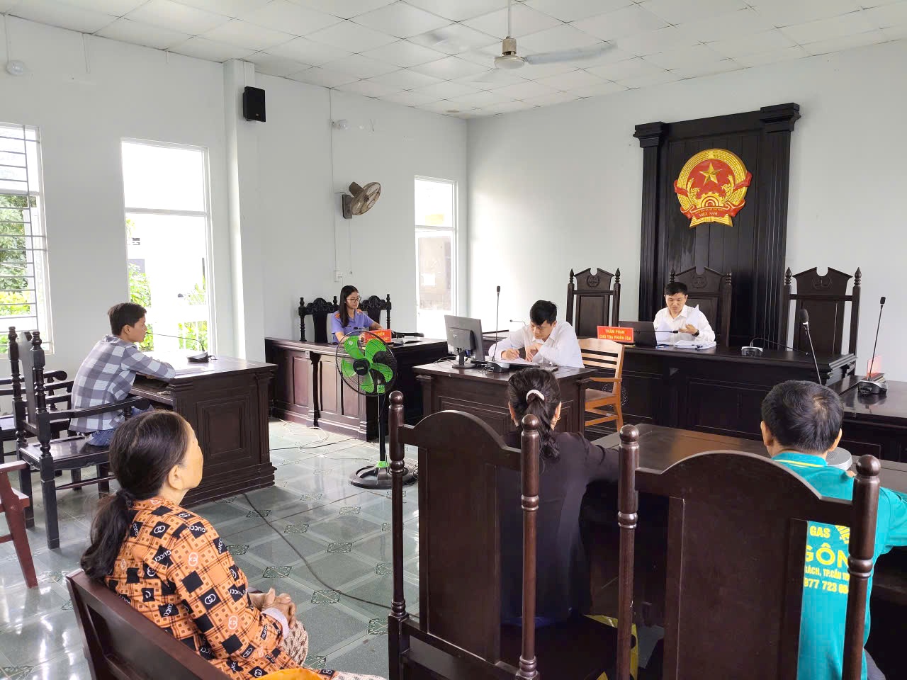 VKSND Khu vực 10 - Cần Thơ tham gia phiên họp xem xét,  giải quyết khiếu nại về việc trả lại đơn khởi kiện