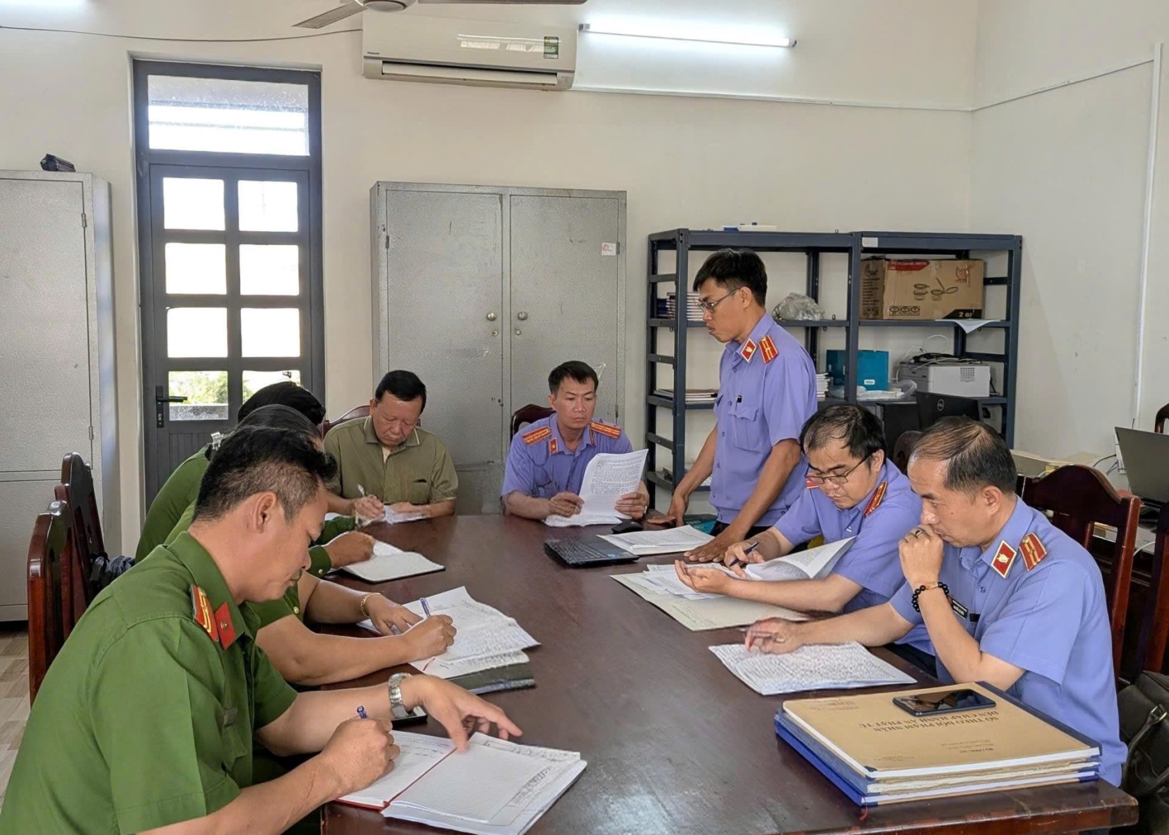 VKSND Khu vực 9 - Cần Thơ: Trực tiếp kiểm sát Phân trại tạm giam Trần Đề trong quý I năm 2026