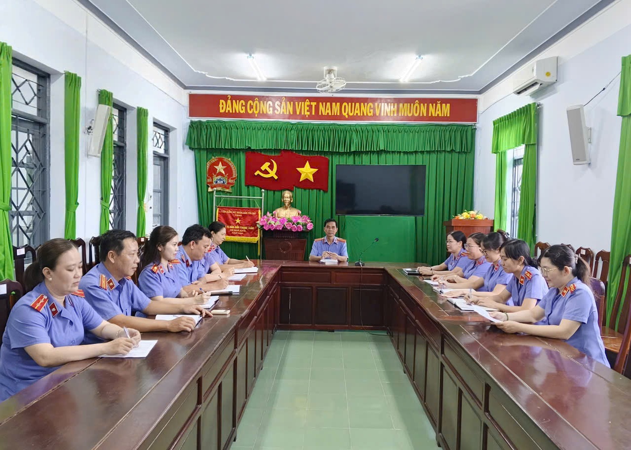 VKSND Khu vực 3 - Cần Thơ triển khai dự thảo Quy chế phối hợp bảo vệ quyền dân sự và lợi ích công theo Nghị quyết số 205/2025/QH15 của Quốc hội