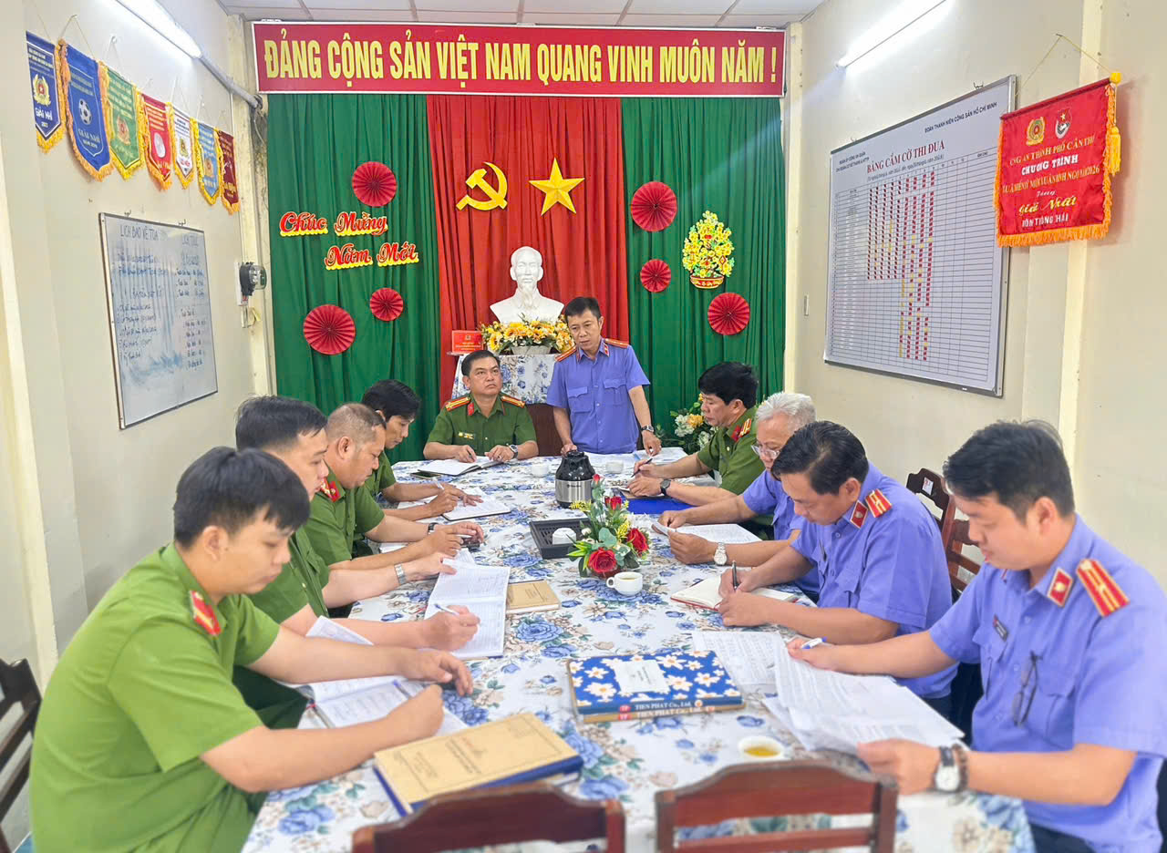 Phân trại tạm giam Phong Điền làm tốt công tác chuẩn bị cho người bị tạm giữ, tạm giam thực hiện quyền bầu cử