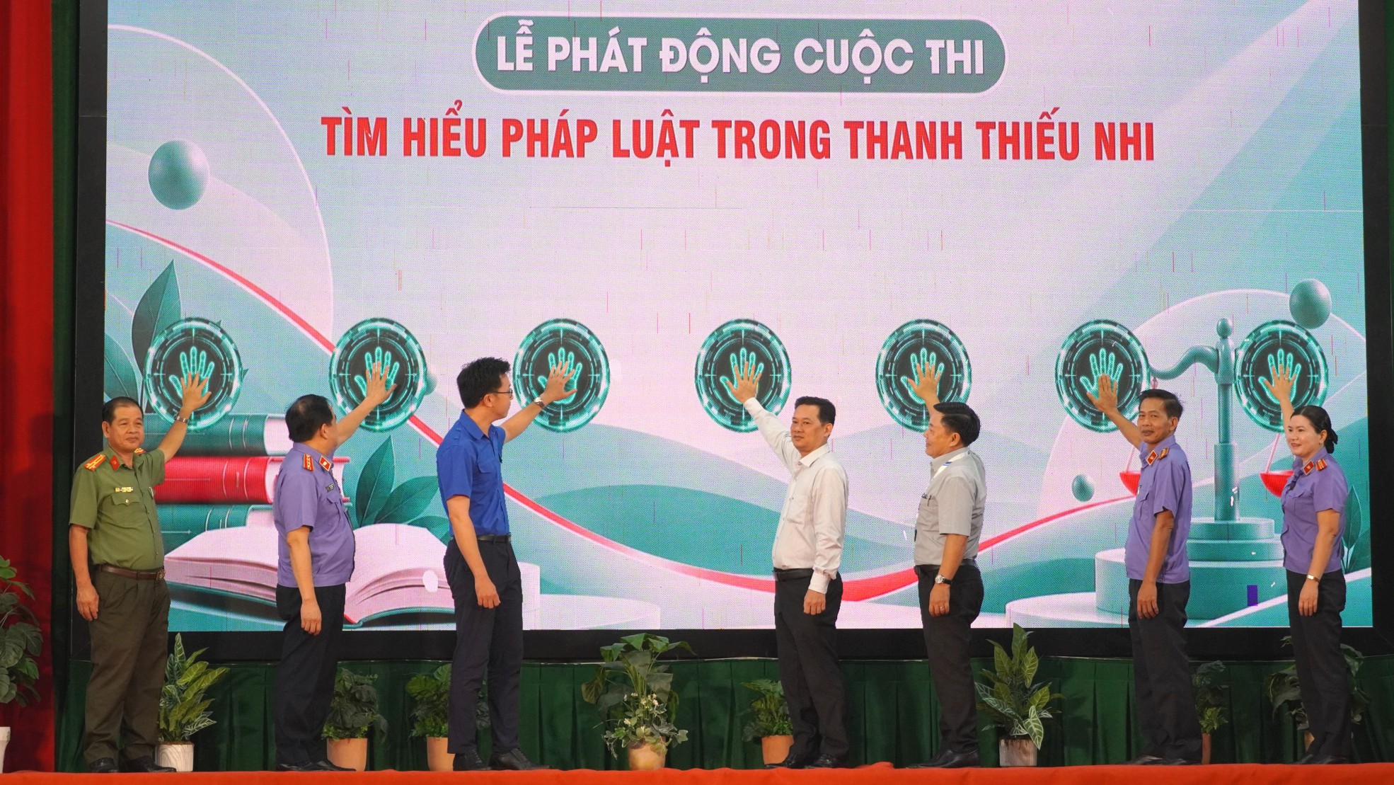 Cần Thơ: VKSND Khu vực 1 và Khu vực 4 phối hợp tổ chức Lễ phát động Cuộc thi tìm hiểu pháp luật trong thanh thiếu niên năm 2026