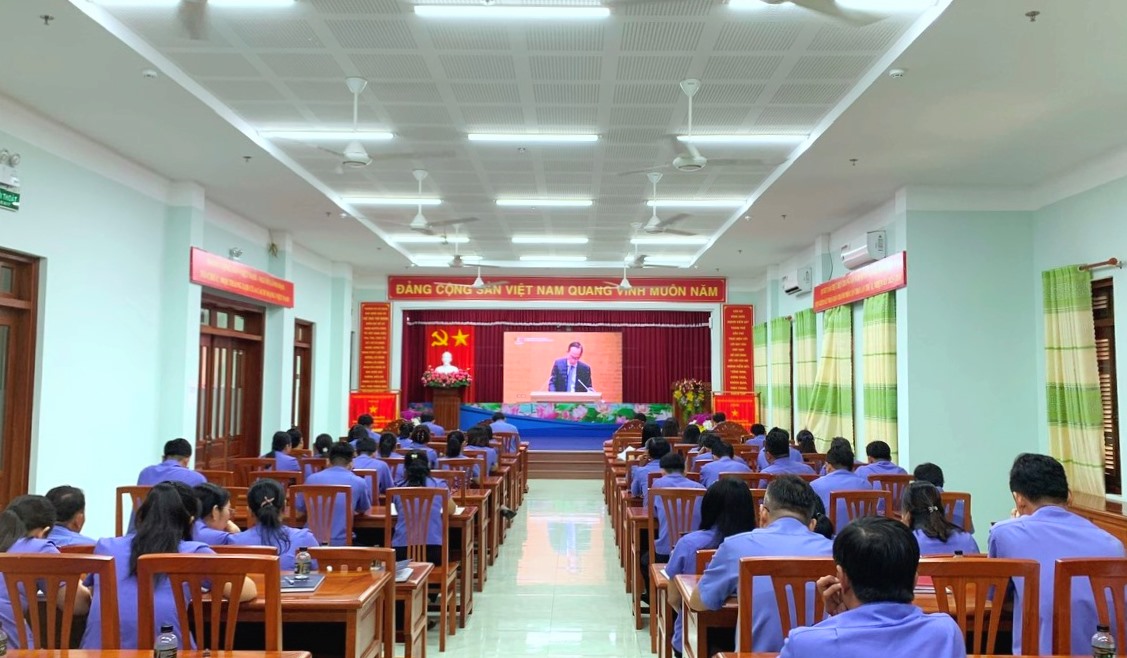 Đảng uỷ VKSND TP Cần Thơ tham dự Hội nghị quán triệt, triển khai 04 Nghị quyết của Bộ Chính trị
