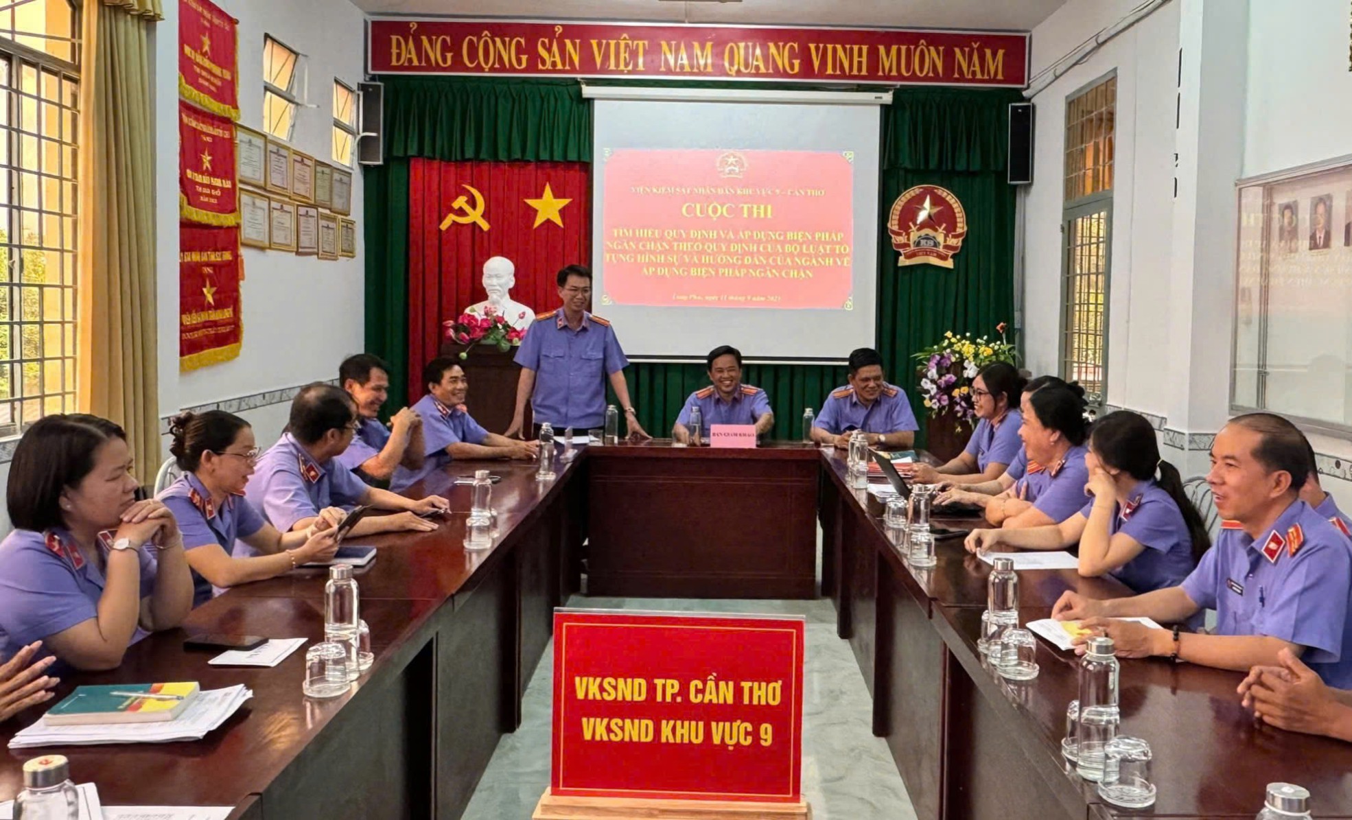 VKSND Khu vực 9 - Cần Thơ:  Tổ chức 02 Cuộc thi “Tìm hiểu, vận dụng các văn bản pháp luật mới được thông qua tại Kỳ họp thứ 9, Quốc hội khóa XV”