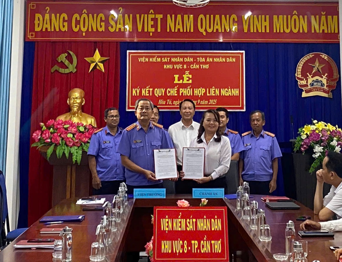 Lễ ký kết Quy chế phối hợp giữa Viện kiểm sát nhân dân Khu vực 8 - Cần Thơ và Tòa án nhân dân Khu vực 8 - Cần Thơ