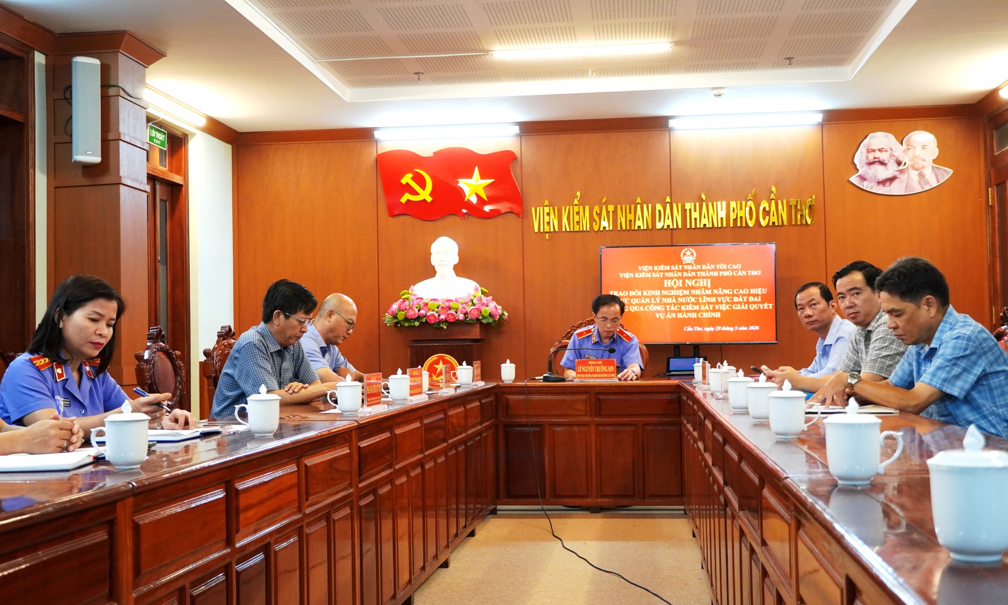 VKSND thành phố Cần Thơ tham dự Hội nghị chuyên đề về kiểm sát án hành chính lĩnh vực đất đai