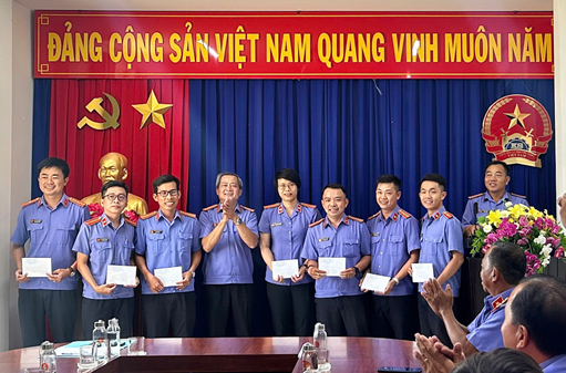 Viện kiểm sát nhân dân Khu vực 8 – Cần Thơ tổ chức  Cuộc thi “Kỹ năng đề ra yêu cầu cầu kiểm tra, xác minh nguồn tin về tội phạm của Kiểm sát viên” 