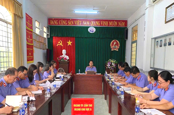 Viện kiểm sát nhân dân Khu vực 9 tiếp Đoàn kiểm tra số 3 Viện kiểm sát nhân dân thành phố Cần Thơ về kiểm tra kết quả tổ chức thực hiện sắp xếp, tinh gọn bộ máy