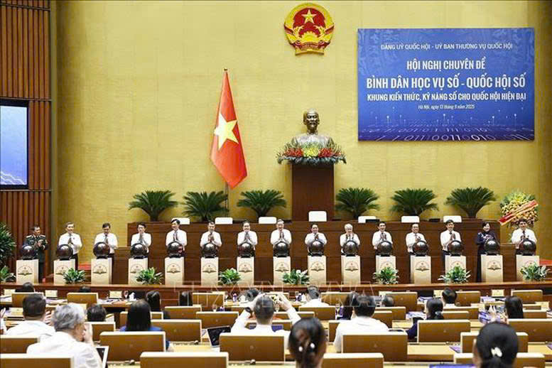 Tìm hiểu về Hội nghị chuyên đề "Bình dân học vụ số - Quốc hội số" - Thông điệp của Tổng Bí thư và bước đi của ngành Kiểm sát nhân dân