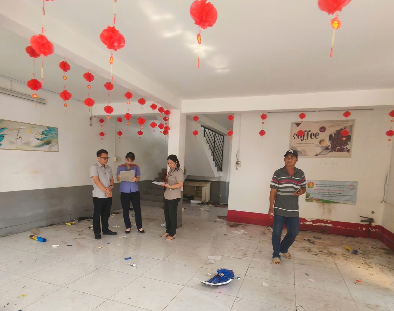 VKSND Khu vực 3 - Cần Thơ kiểm sát việc bàn giao tài sản bán đấu giá thành tại khu vực 2, phường Cái Răng