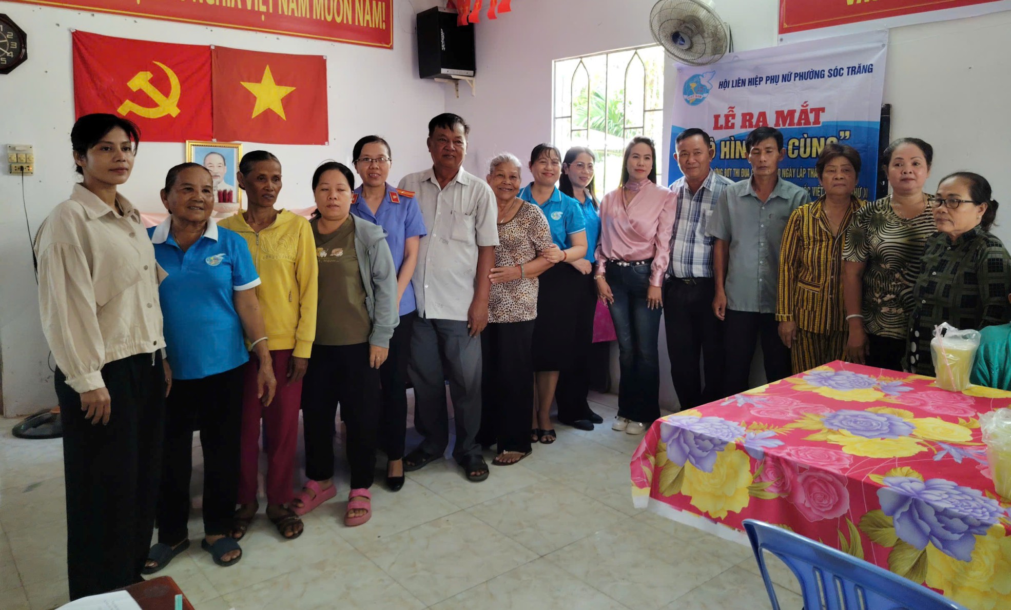 VKSND Khu vực 5 - Cần Thơ phối hợp tuyên truyền Nghị quyết 205/2025/QH 15 cho hội viên phụ nữ tại Khu vực 17, phường Sóc Trăng
