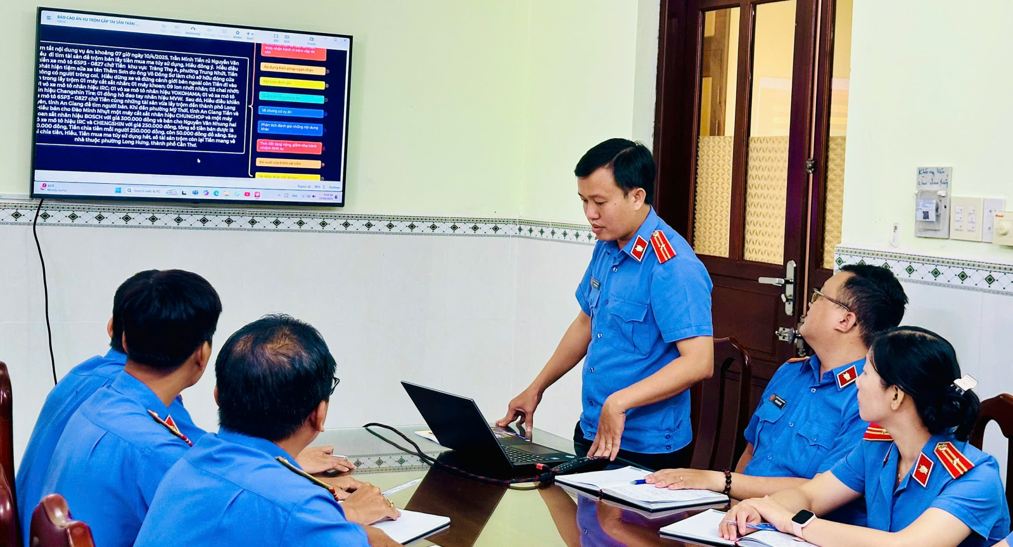 VKSND Khu vực 4 - Cần Thơ: Báo cáo án bằng sơ đồ tư duy và số hoá hồ sơ