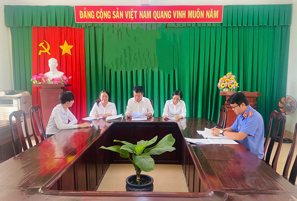 VKSND Khu vực 3 tham gia phiên họp xét rút ngắn thời gian thử thách của án treo 