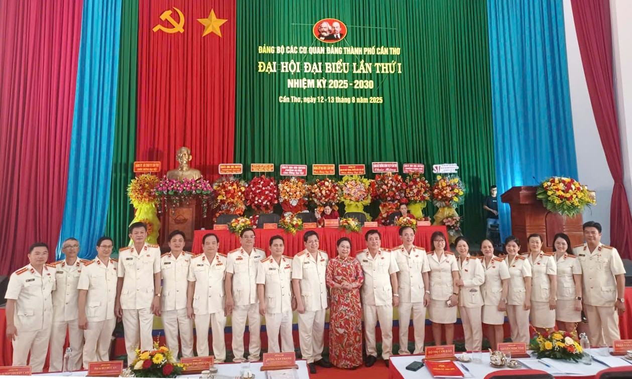Đại biểu VKSND thành phố Cần Thơ tham dự Đại hội đại biểu Đảng bộ các cơ quan Đảng thành phố Cần Thơ