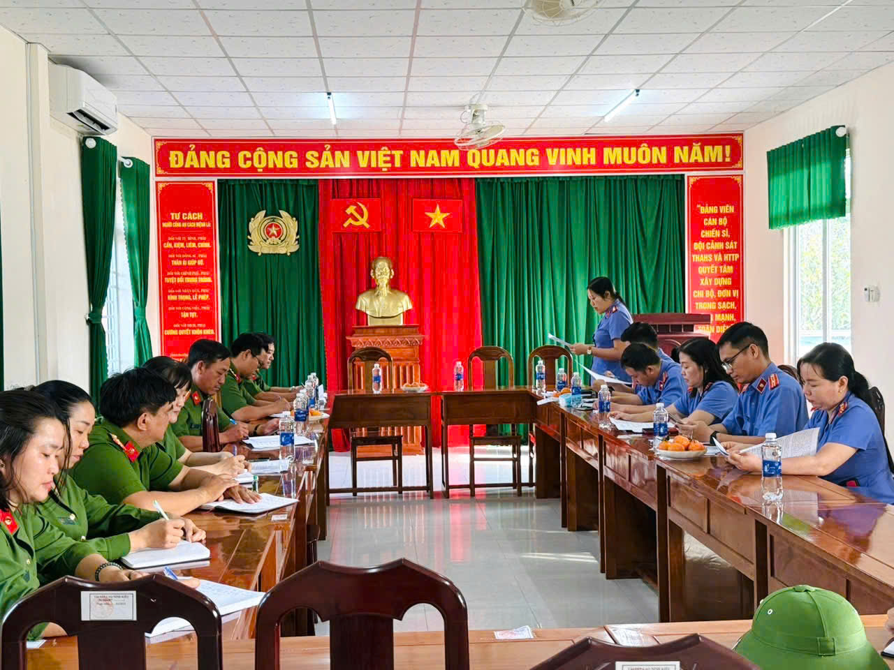 VKSND Khu vực 1 - Cần Thơ:  Trực tiếp kiểm sát việc tạm giữ, tạm giam và thi hành án phạt tù tại Phân trại tạm giam Ninh Kiều