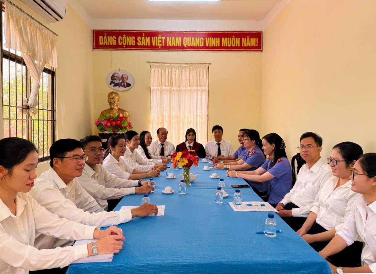 VKSND và TAND Khu vực 13 - Cần Thơ phối hợp tổ chức phiên tòa xét xử rút kinh nghiệm vụ án tranh chấp yêu cầu chia thừa kế 