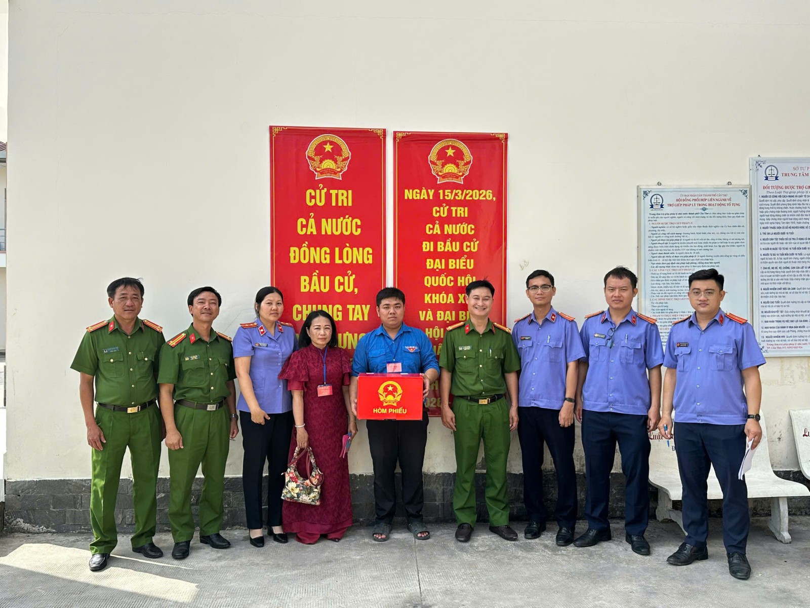 VKSND Khu vực 1 - Cần Thơ kiểm sát việc bảo đảm quyền bầu cử của người bị tạm giữ, tạm giam