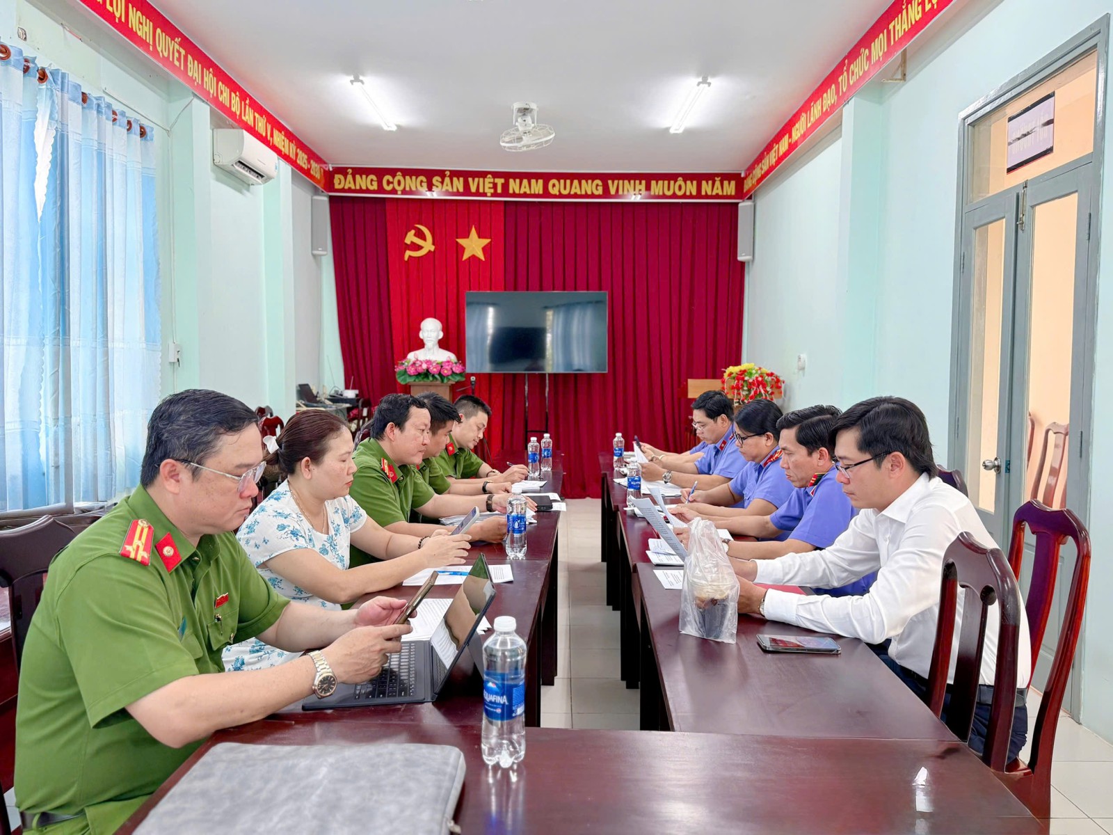 VKSND Khu vực 2 - Cần Thơ tổ chức họp liên ngành giải quyết các vụ án trốn thuế