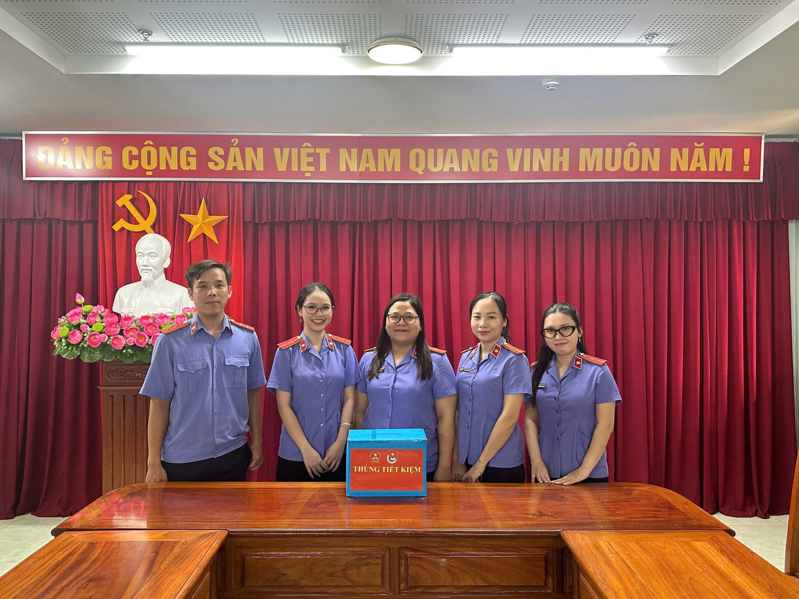 Đoàn cơ sở VKSND thành phố Cần Thơ lan toả giá trị nhân văn từ mô hình “30 ngày tiết kiệm theo gương Bác Hồ vĩ đại”