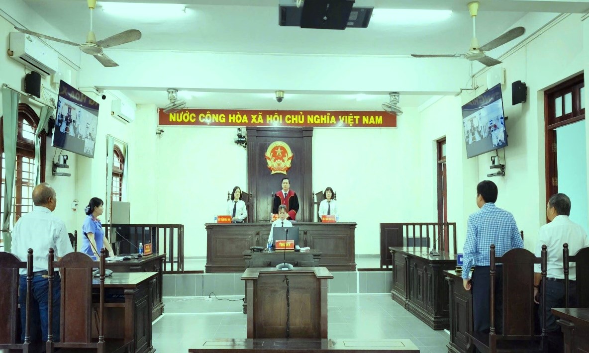 VKSND Khu vực 1 - Cần Thơ phối hợp tổ chức phiên toà rút kinh nghiệm, trực tuyến hai cấp vụ án hành chính
