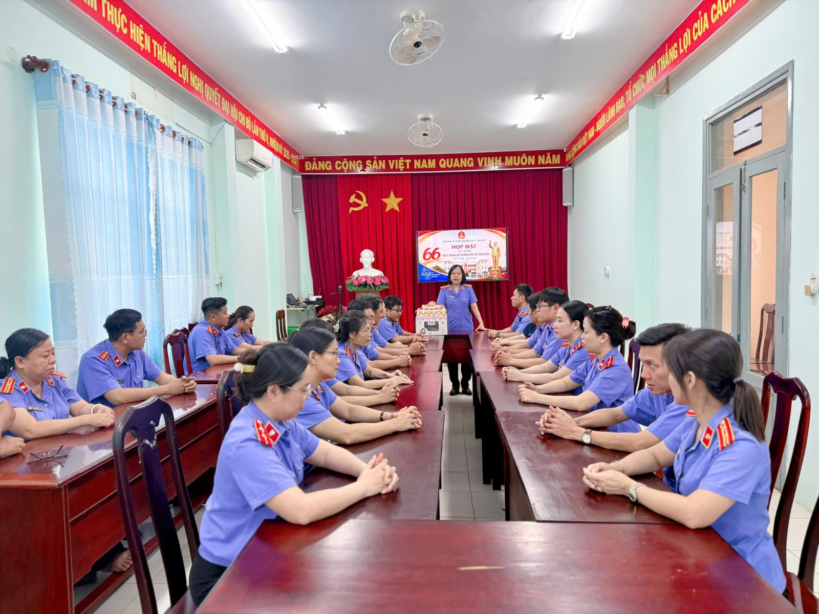 VKSND Khu vực 2 - Cần Thơ họp mặt Kỷ niệm 66 năm Ngày thành lập ngành Kiểm sát nhân dân