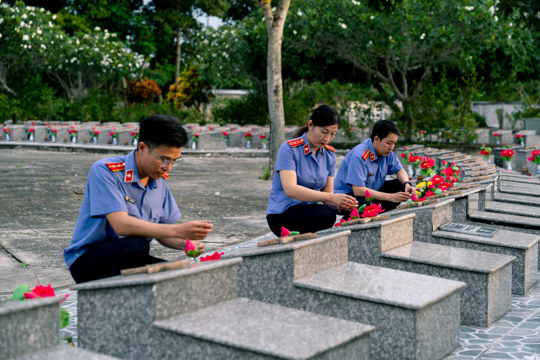 Tuổi trẻ VKSND Khu vực 4 lan tỏa đạo lý "Uống nước nhớ nguồn" nhân kỷ niệm Ngày Thương binh - Liệt sĩ