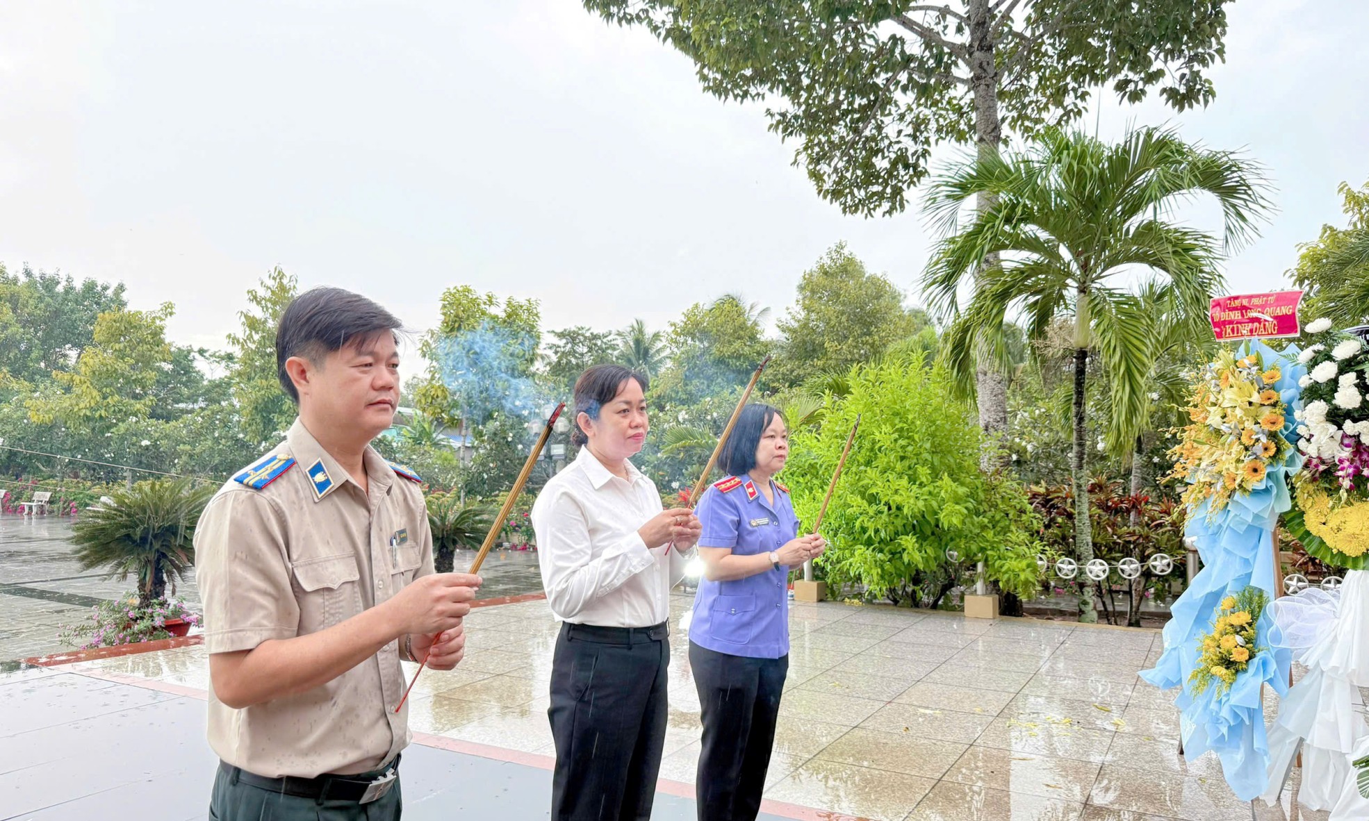 VKSND Khu vực 2 – Cần Thơ viếng Nghĩa trang Liệt sĩ Long Tuyền nhân kỷ niệm 79 năm Ngày Thương binh – Liệt sĩ