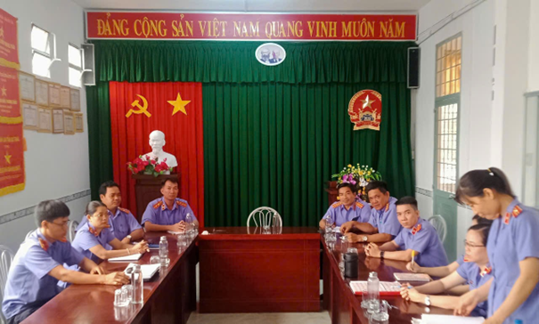 Viện kiểm sát nhân dân khu vực 9 – Cần Thơ tổ chức phiên tòa rút kinh nghiệm vụ án kinh doanh thương mại 