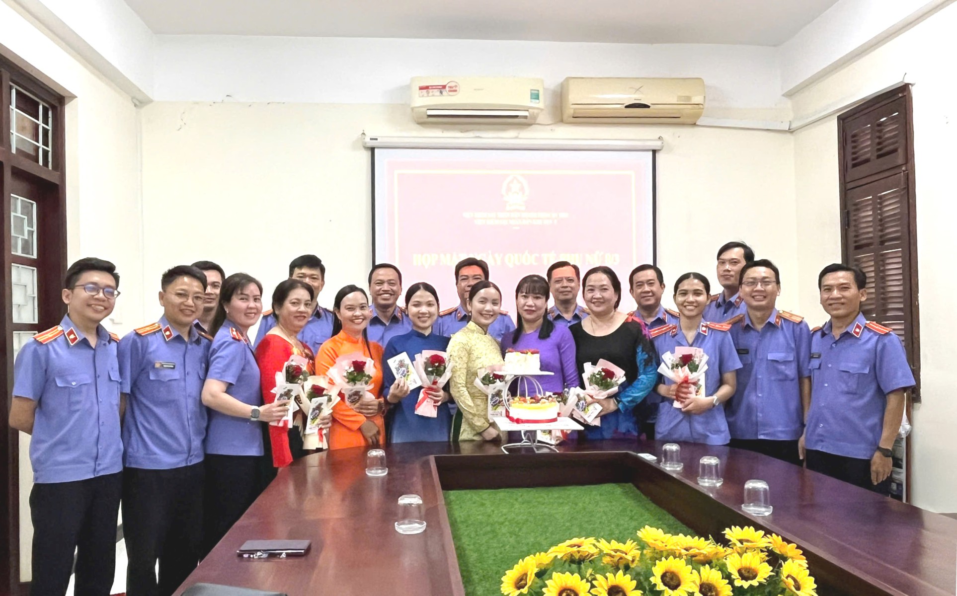 VKSND Khu vực 5 - Cần Thơ tổ chức họp mặt Kỷ niệm 116 năm ngày Quốc tế Phụ nữ 8/3 và 1986 năm Khởi nghĩa Hai Bà Trưng