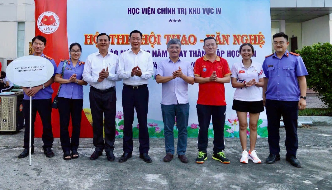 Viện kiểm sát nhân dân thành phố Cần Thơ đạt thành tích cao tại Hội thao chào mừng 20 năm thành lập Học viện Chính trị khu vực IV