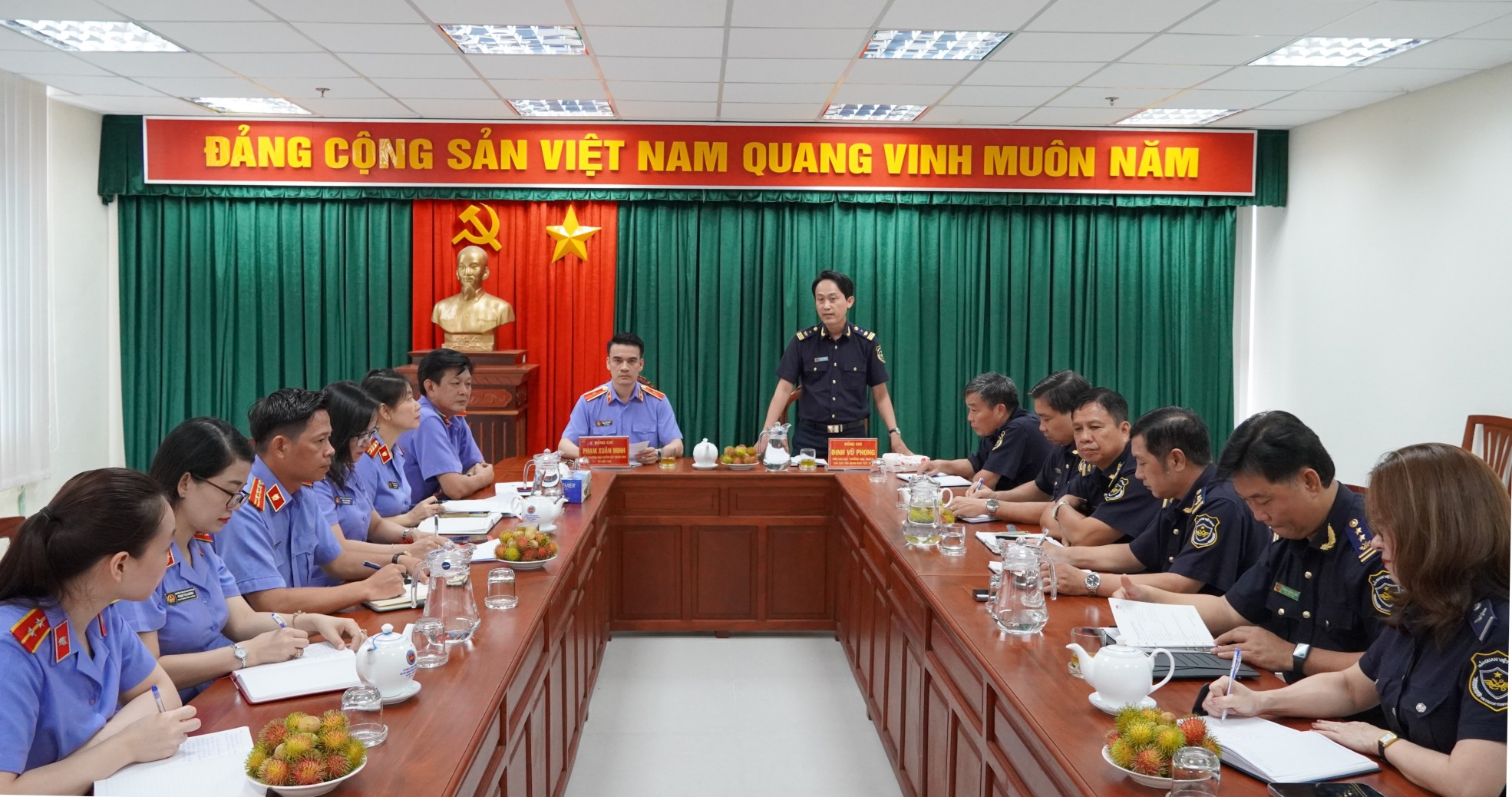 VKSND thành phố Cần Thơ phối hợp với Chi cục Hải quan khu vực XIX về công tác bảo vệ lợi ích công