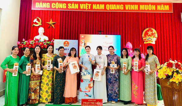 VKSND Khu vực 4 - Cần Thơ tổ chức cuộc thi “Hoa tháng 10” nhân ngày Phụ nữ Việt Nam 20/10