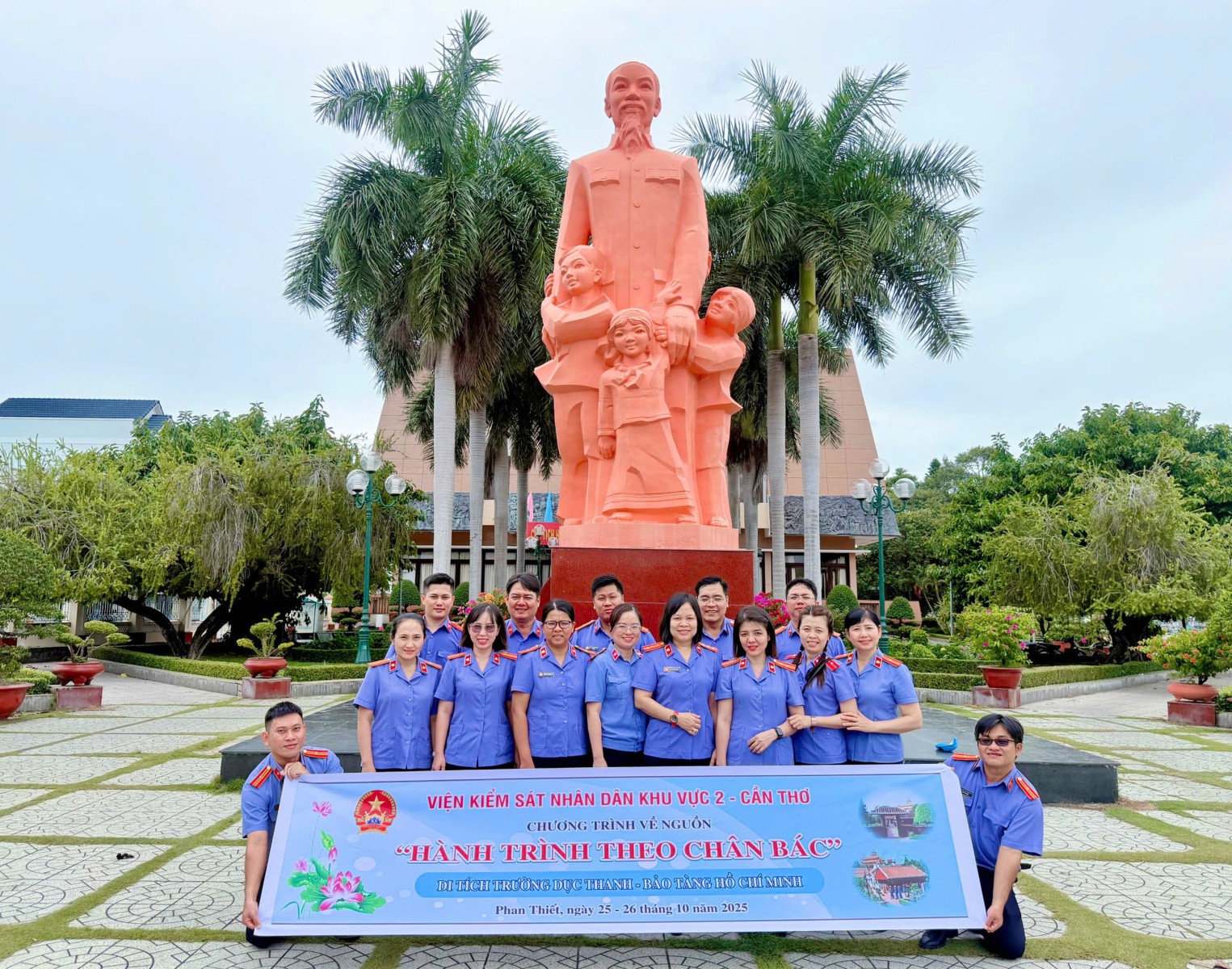  VKSND Khu vực 2 - Cần Thơ tổ chức hành trình về nguồn tại Trường Dục Thanh và Bảo tàng Hồ Chí Minh - Phan Thiết