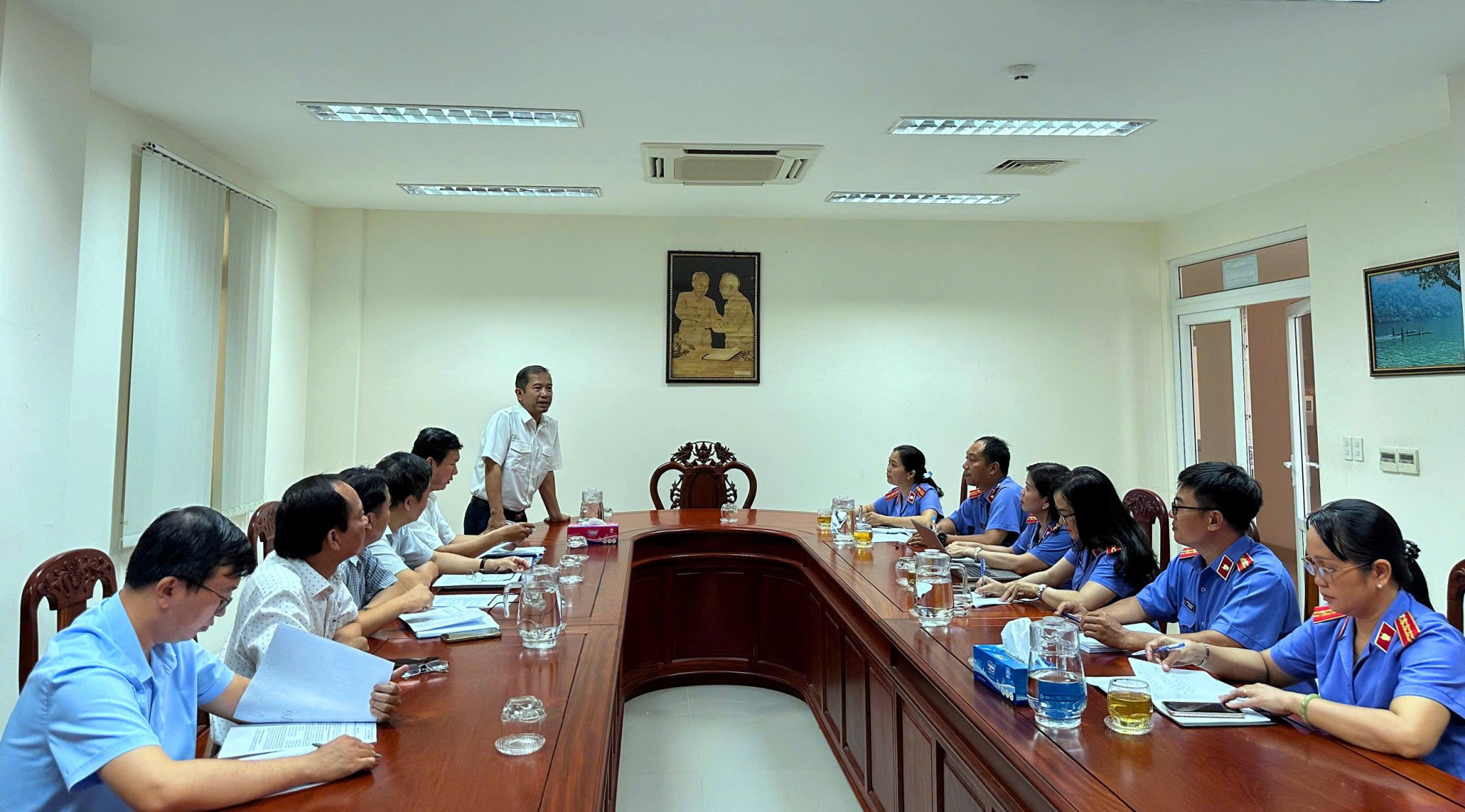 VKSND thành phố Cần Thơ phối hợp với Thuế thành phố thu thập tài liệu, chứng cứ phục vụ xem xét khởi kiện vụ án dân sự bảo vệ lợi ích Nhà nước