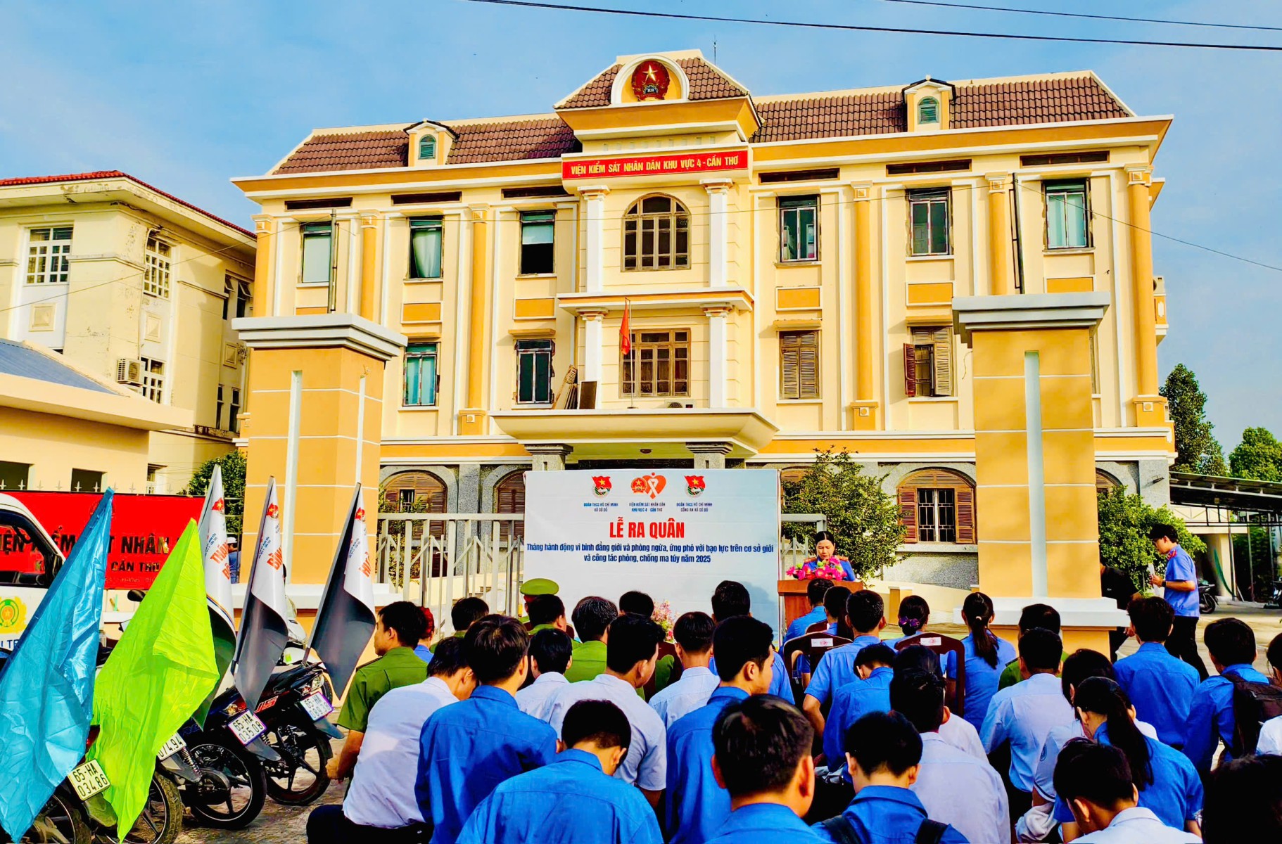 VKSND Khu vực 4 - Cần Thơ:  Phối hợp tổ chức Lễ ra quân phát động Tháng hành động vì bình đẳng giới, phòng ngừa - ứng phó với bạo lực trên cơ sở giới và công tác phòng, chống ma túy năm 2025