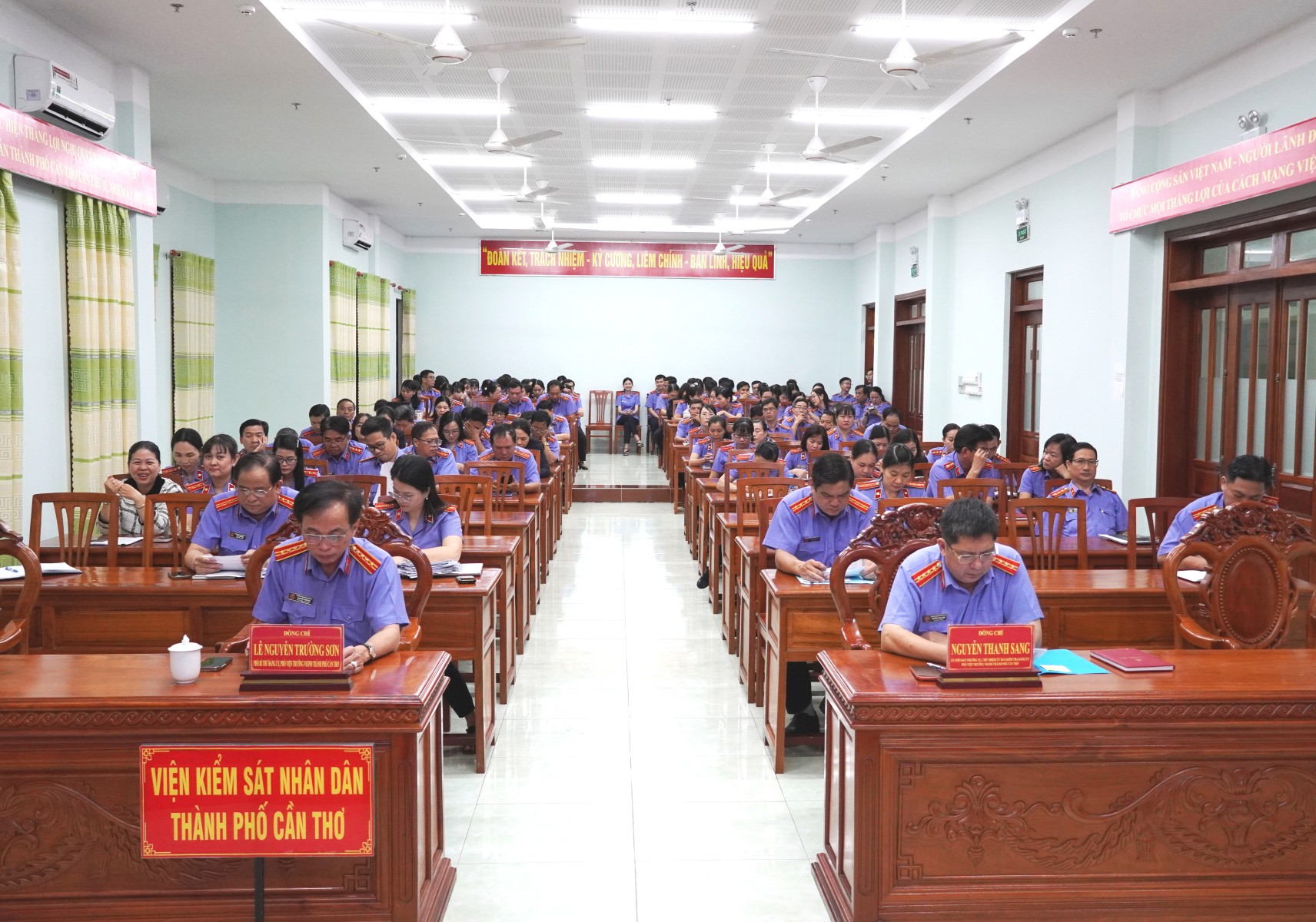 Đảng bộ VKSND thành phố Cần Thơ tham dự Hội nghị toàn quốc tổng kết công tác phòng, chống tham nhũng, lãng phí, tiêu cực nhiệm kỳ Đại hội XIII của Đảng