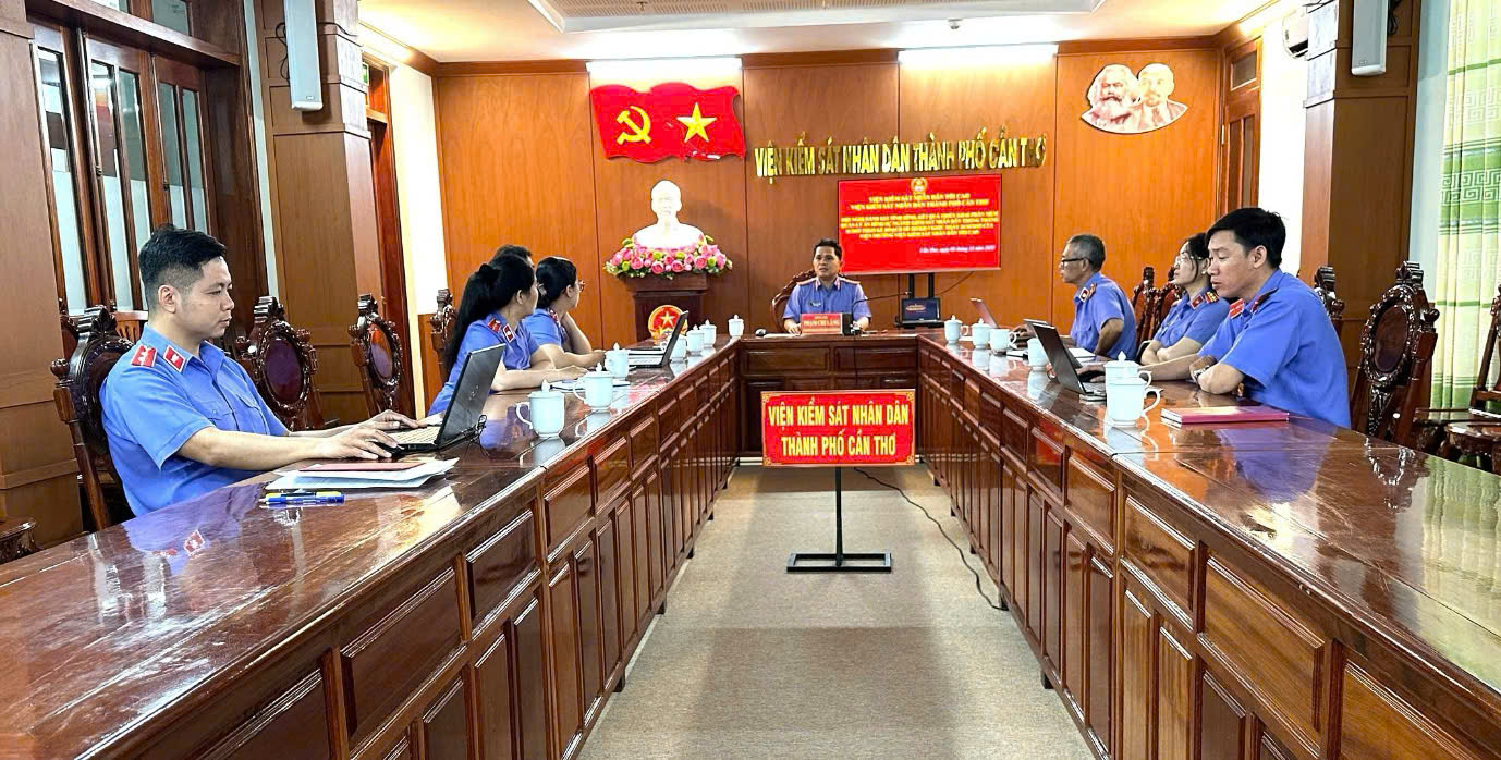 VKSND thành phố Cần Thơ tham dự Hội nghị trực tuyến đánh giá tình hình, kết quả triển khai Nền tảng quản lý án hình sự ngành Kiểm sát nhân dân