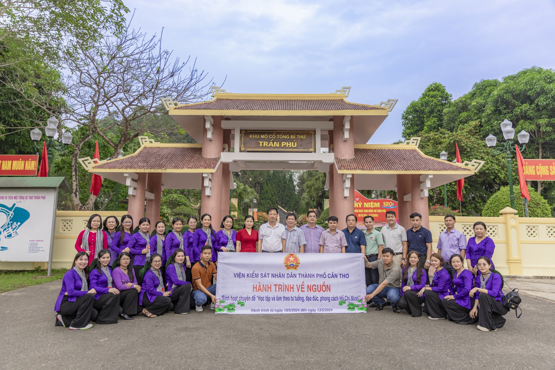 Viện KSND thành phố Cần Thơ  -  Hành trình Về nguồn  “Tháng 5 về quê Bác”