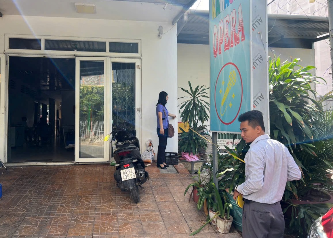 VKSND Khu vực 3 tham gia kiểm sát việc người phải thi hành án tự nguyện giao tài sản cho người được thi hành án