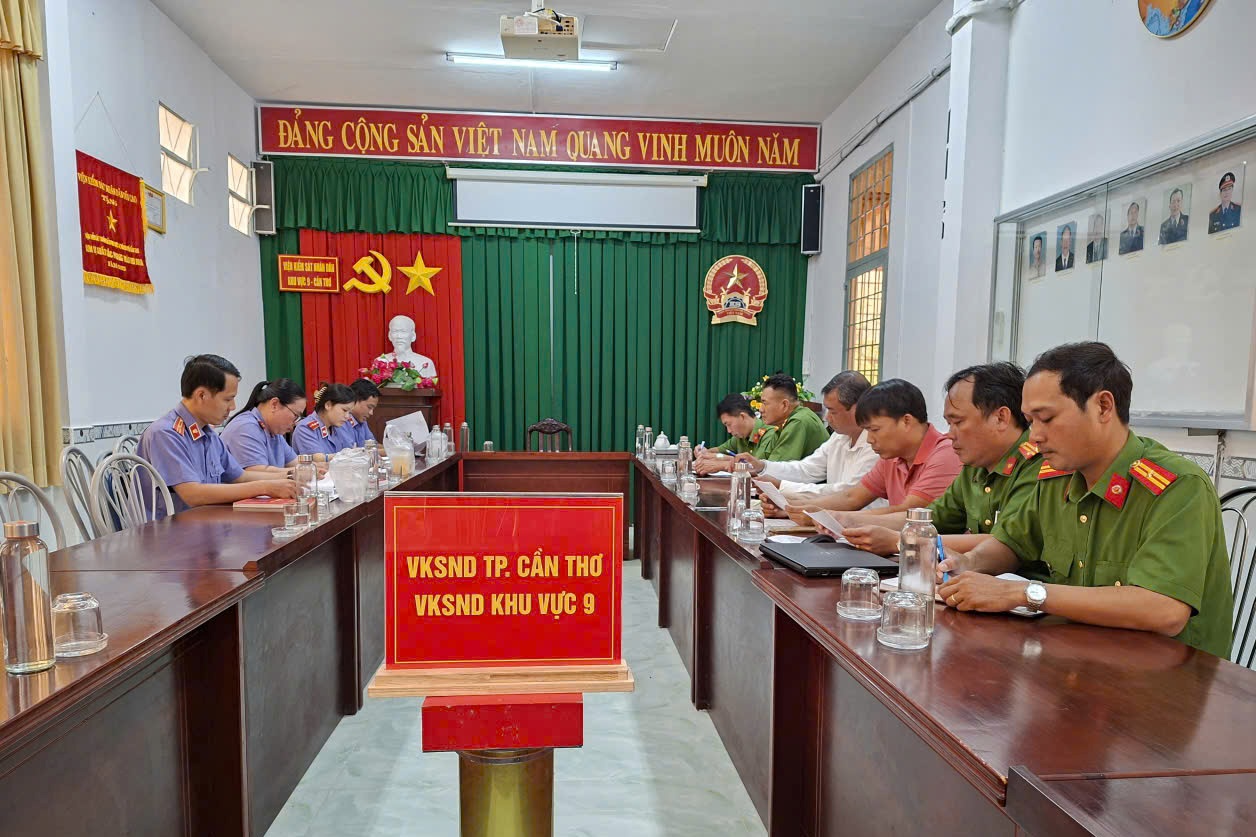 VKSND Khu vực 9 - Cần Thơ họp liên ngành tư pháp giải quyết các vụ án hình sự khó khăn, phức tạp