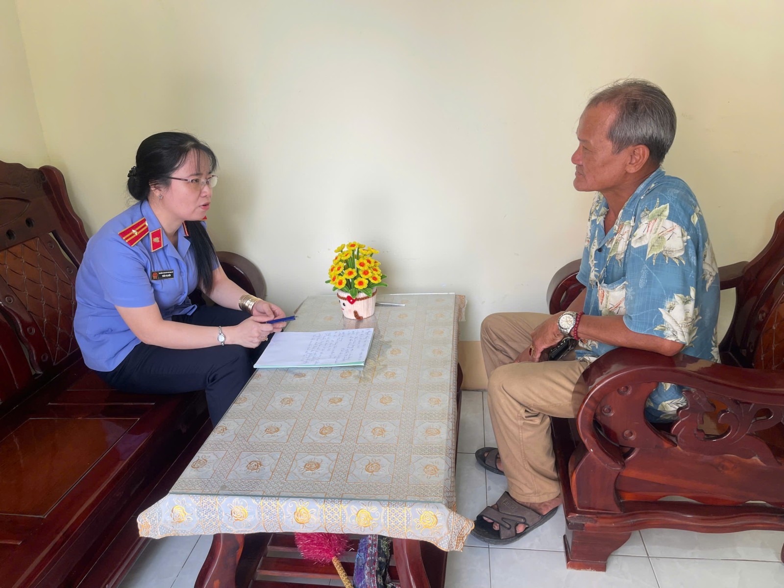 VKSND Khu vực 13 - Cần Thơ tiếp nhận thông tin vụ việc dân sự công ích, bảo đảm quyền lợi cho trẻ em