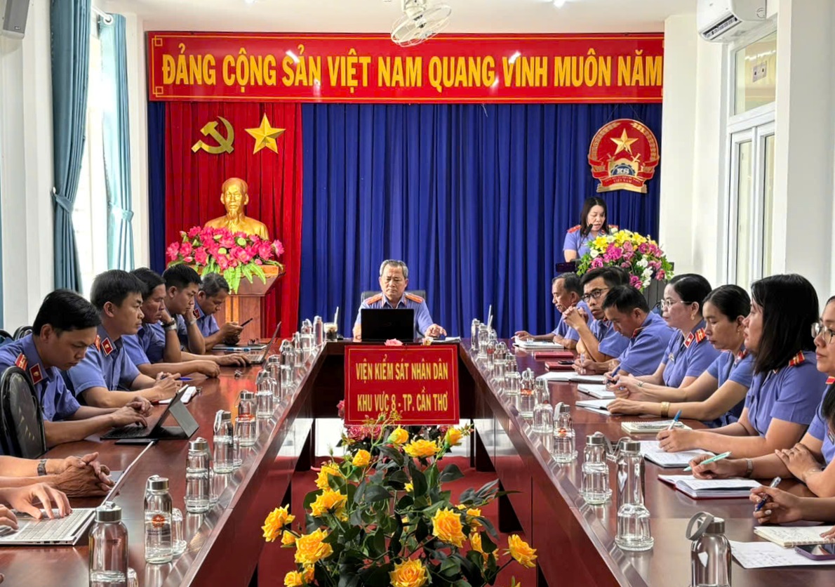 VKSND Khu vực 8 - Cần Thơ tổ chức Hội nghị công chức, người lao động năm 2026