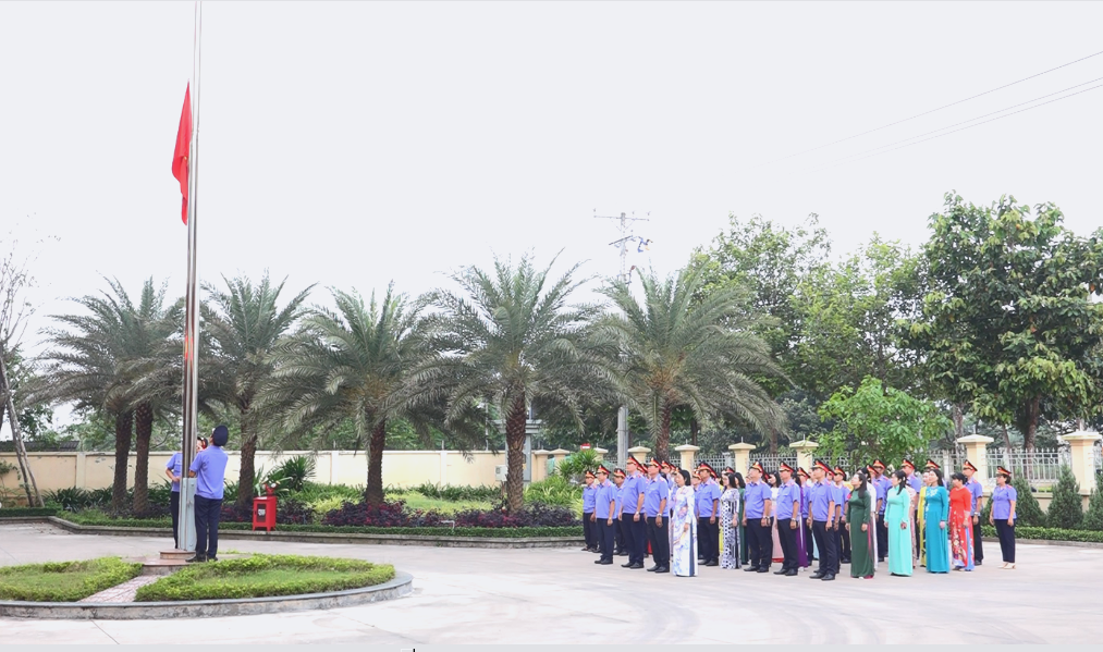 HỌC TẬP VÀ LÀM THEO BÁC VỀ “QUÝ TRỌNG THỜI GIAN”.