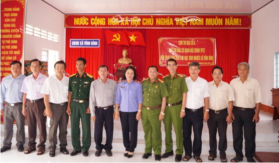 Buổi Lễ trao tặng xe đap cho học sinh nghèo hiếu học