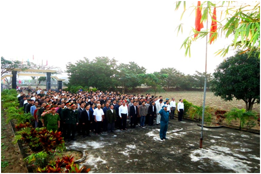Viếng nghĩa trang liệt sĩ nhân kỷ niệm 87 năm  ngày thành lập Đảng cộng sản Việt Nam
