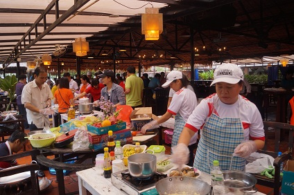 Cuộc thi nấu ăn cũnd diễn ra kịch tính