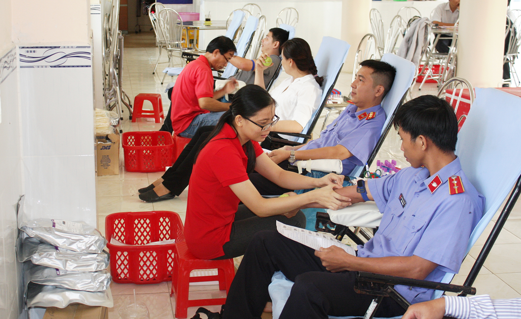 Hiến máu cứu người - hành động cao đẹp