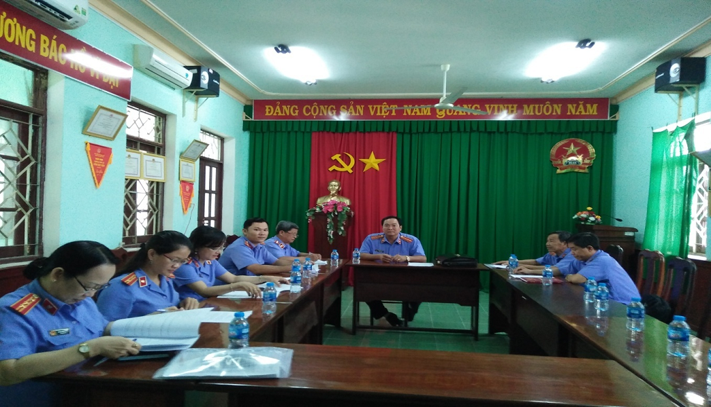 Kiểm tra nghiệp vụ tại Viện kiểm sát nhân dân cấp huyện